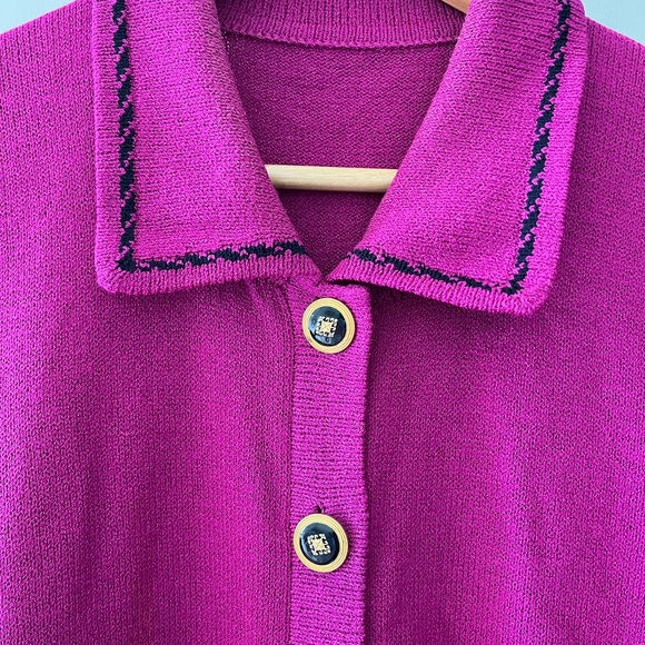 St John Knit Button Top *Vintage* - Picture 2 of 3